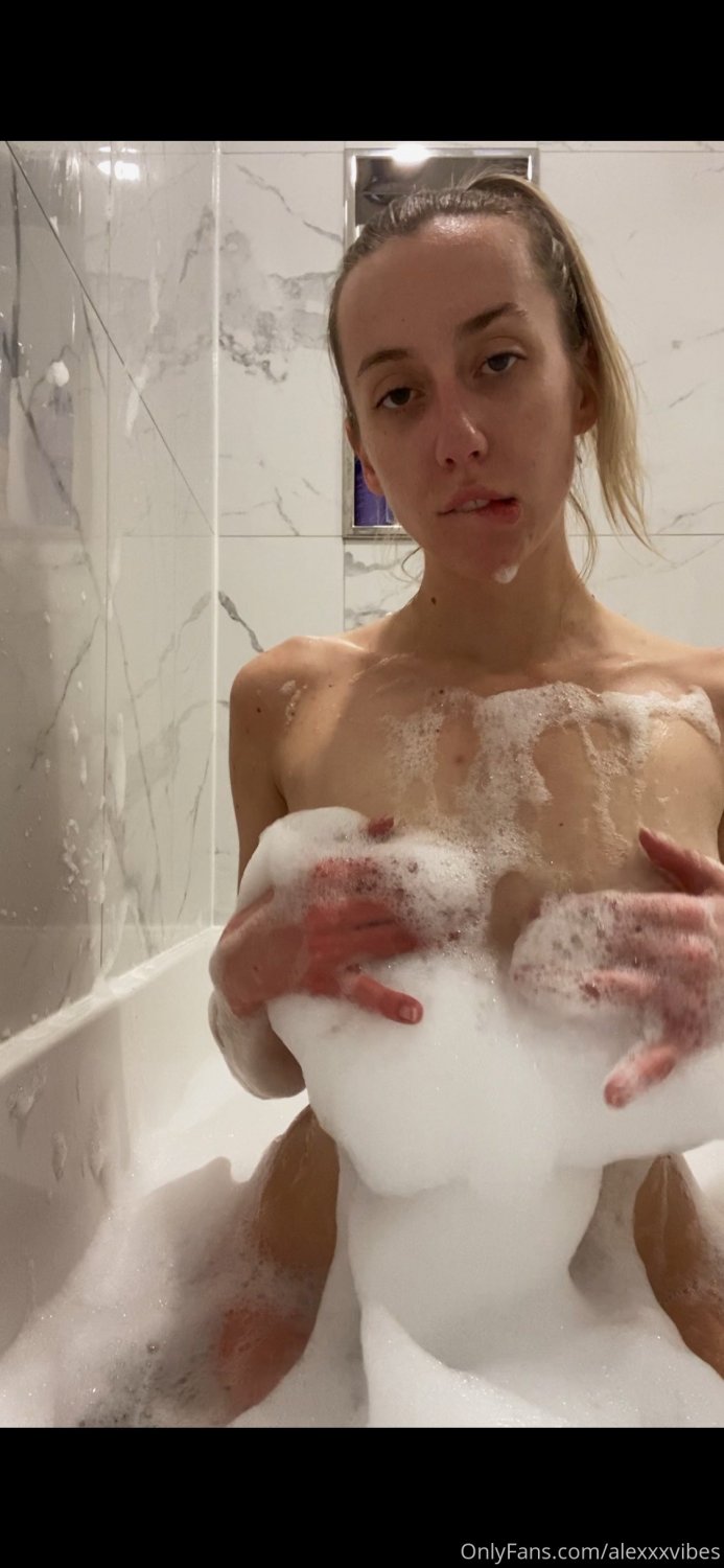 Alexxkotowski-Alexxxvibes - Alexandra Blank-Onlyfans- Toronto Thot #eKeuV1jz