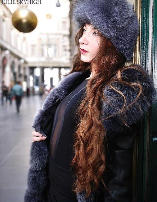 Julie Skyhigh 4 #b57xkilF