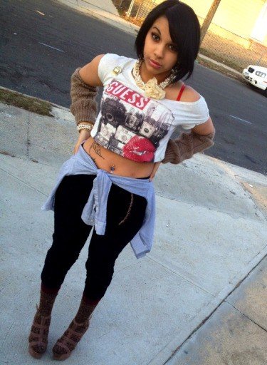 MyType Curves #21 Curvy Cute n Big Booty .. We Need I.D !! #rkd1pyoj