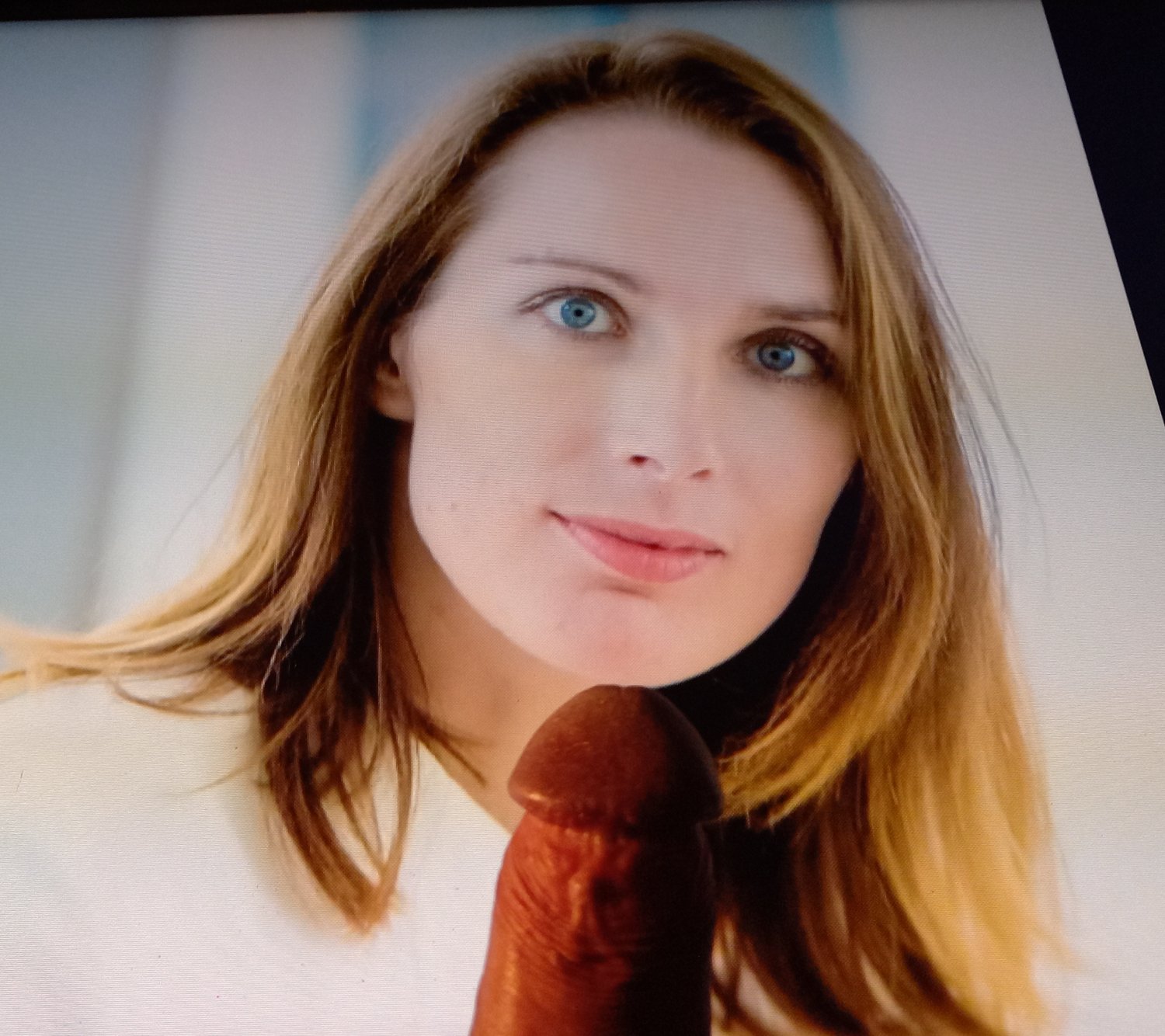 Heiße und Geile Spermaschlampe Kate. #LoQxQlz0
