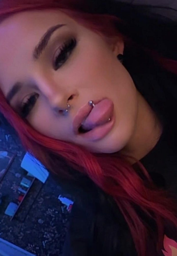 Tongue.bandit #Ep6RWXns