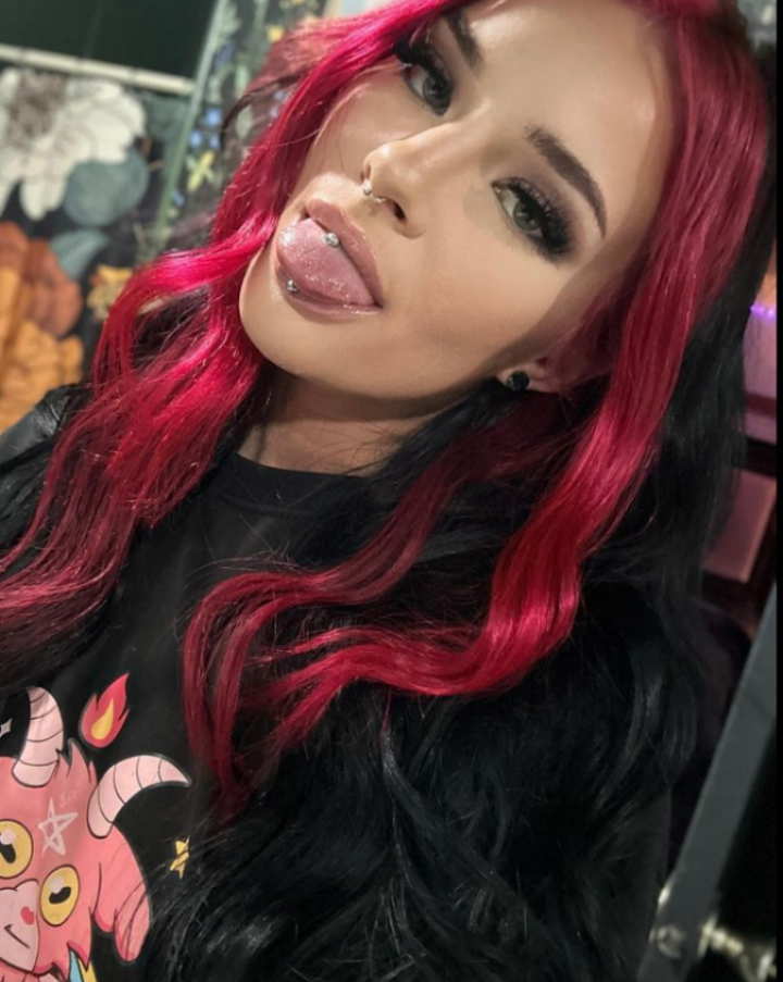 Tongue.bandit #IYHf5V0F