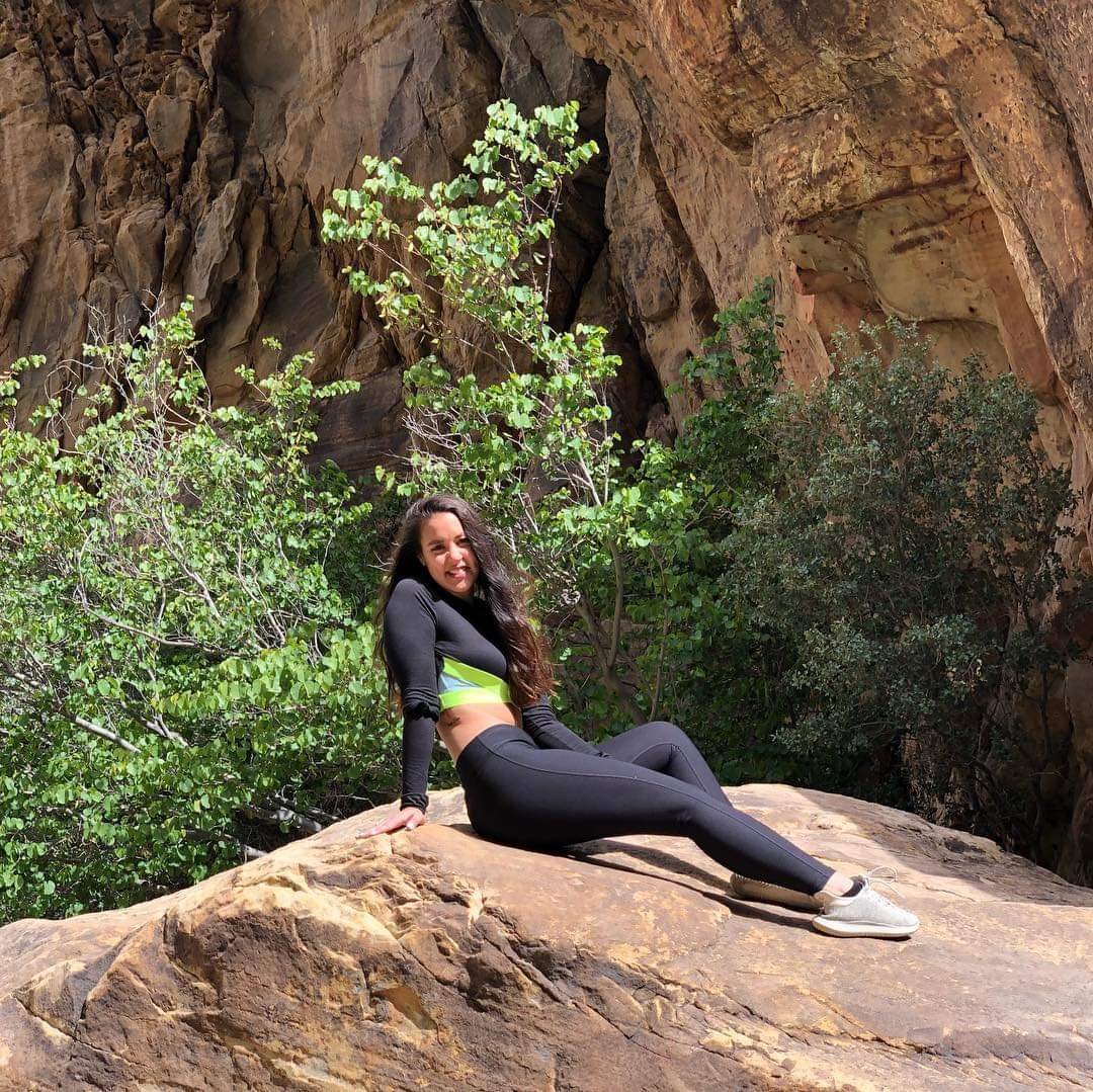 teacher E 2 #VBBvfLK0