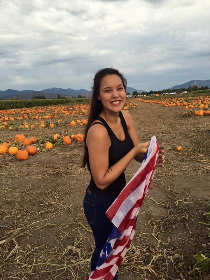 teacher E 2 #i7KF1woh