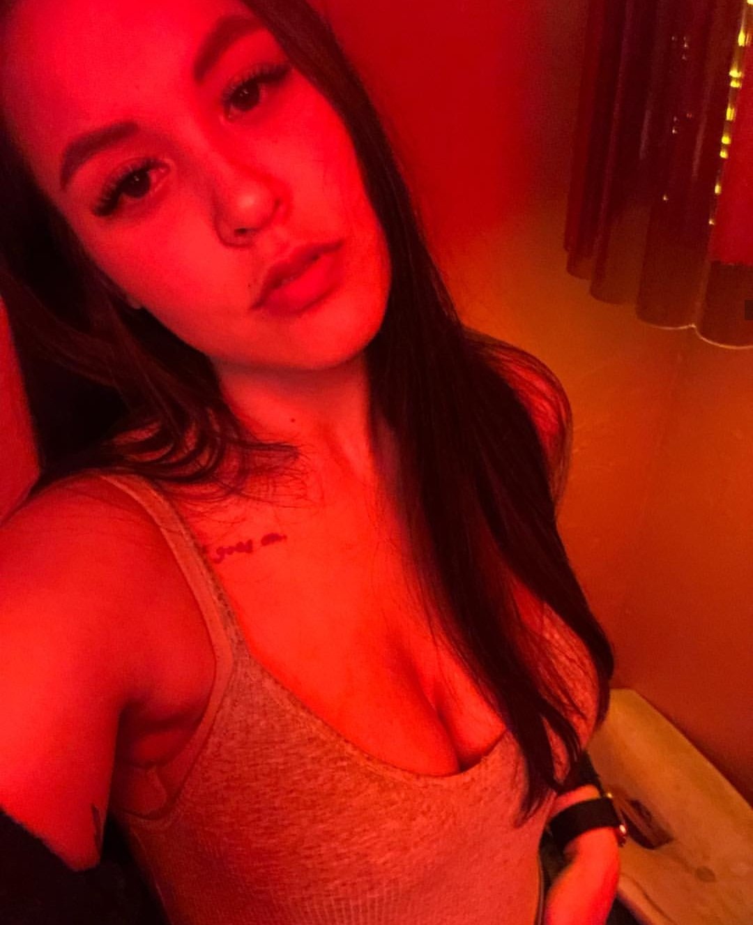 teacher E 2 #nUOE2g7j