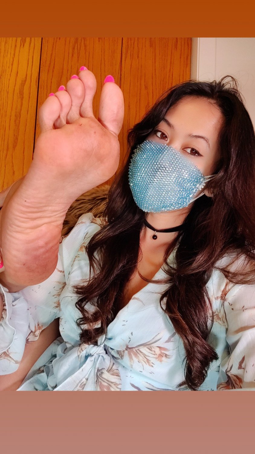 Big Asian soles #kpDuxYqo